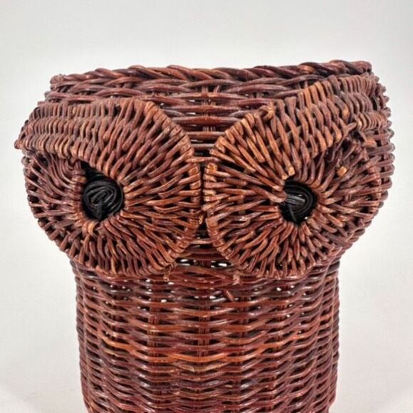 Vintage Wicker Rattan Woven Potpourri Basket Owl Collectible Adirondack Camp - Picture 3 of 11